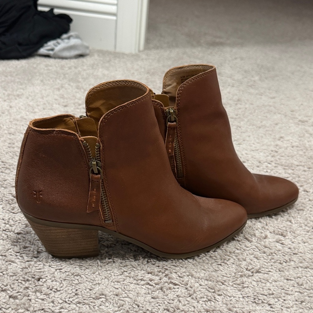 Frye Chestnut Ankle Booties